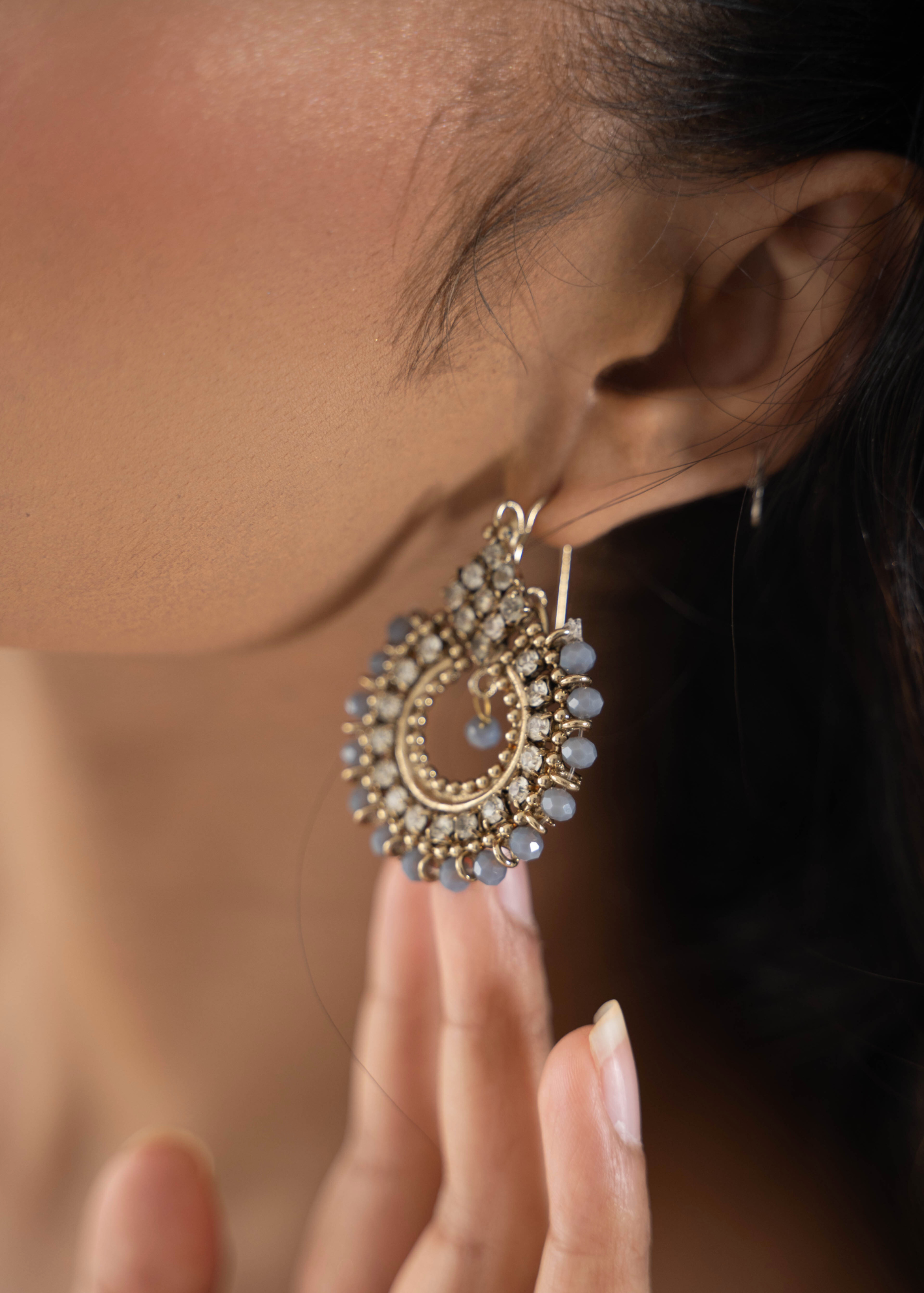 Vidya Grey Earrings