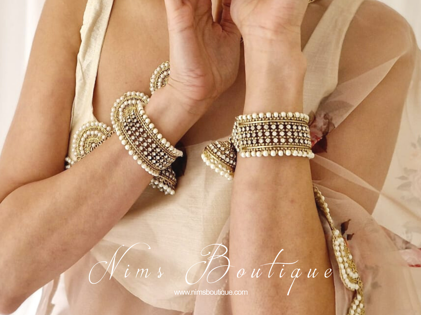 Pearl & Gold Royal Bracelet with hanging chumka