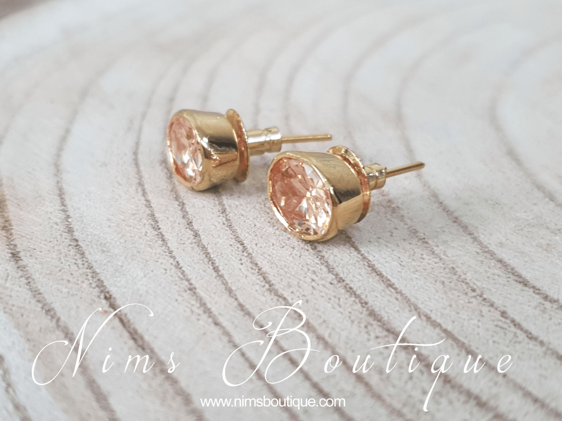 Nims Boutique The NB Gold stud earrings