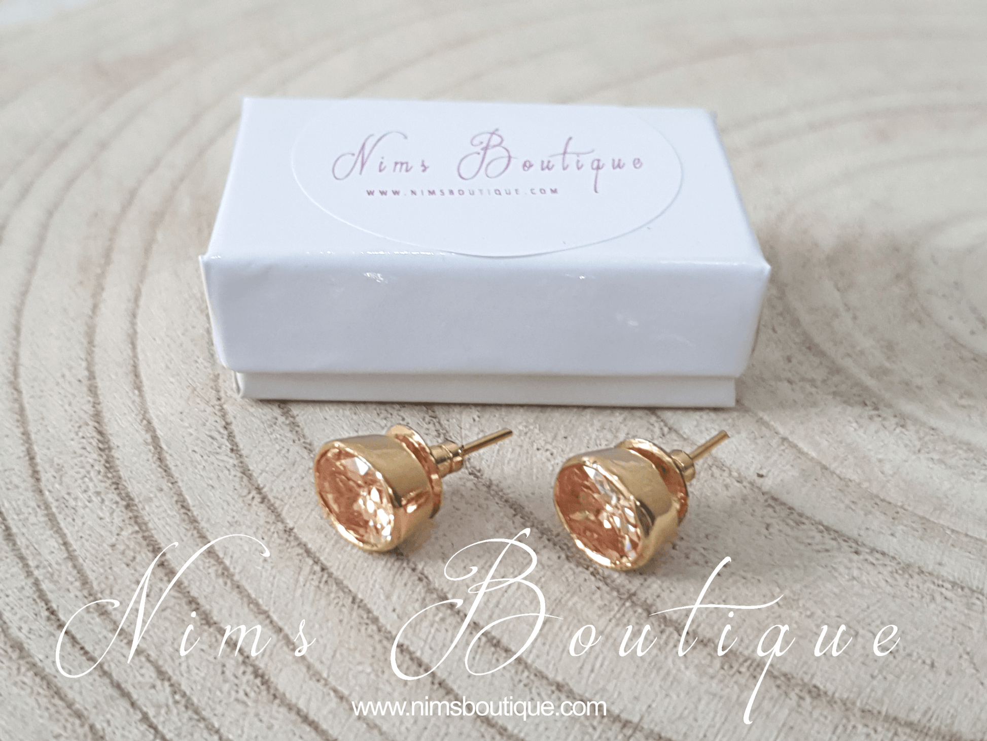 Nims Boutique The NB Gold stud earrings