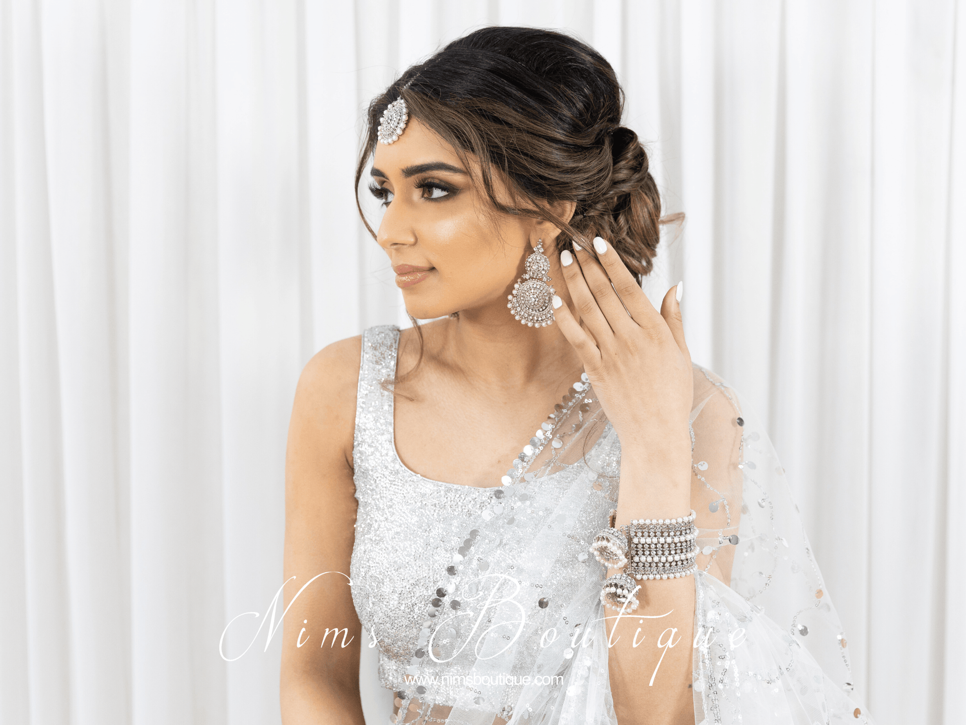 Nims Boutique Royal Silver Tikka Set