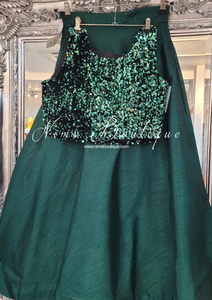 Dark Green Plain Semi stitched skirt/lehnga