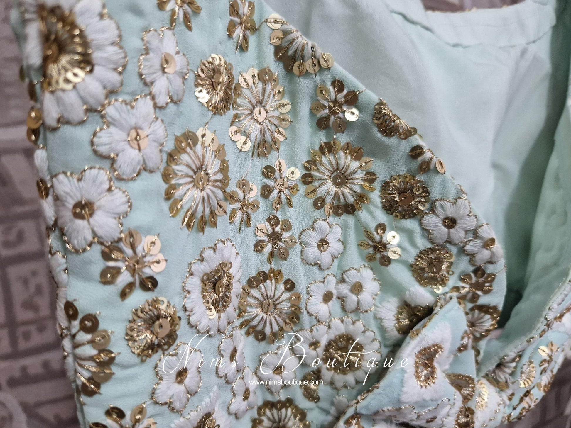 Nims Boutique Luxury NB Mint & Ivory Sequin Bow Blouse size 4-20