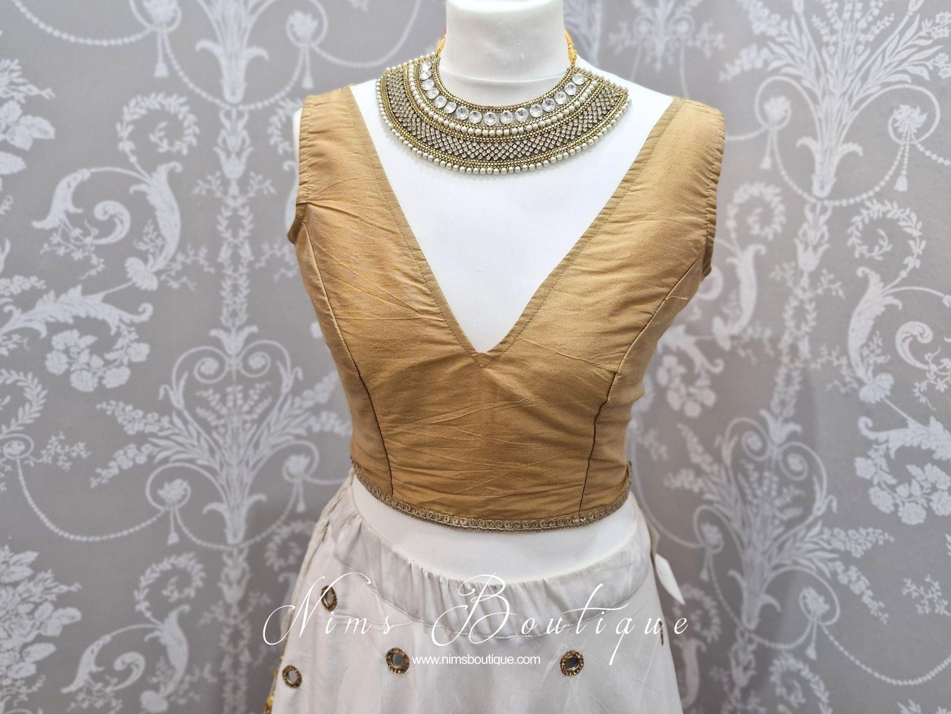 Nims Boutique Rupa Gold Luxury Silk V Neck Blouse size 4-16