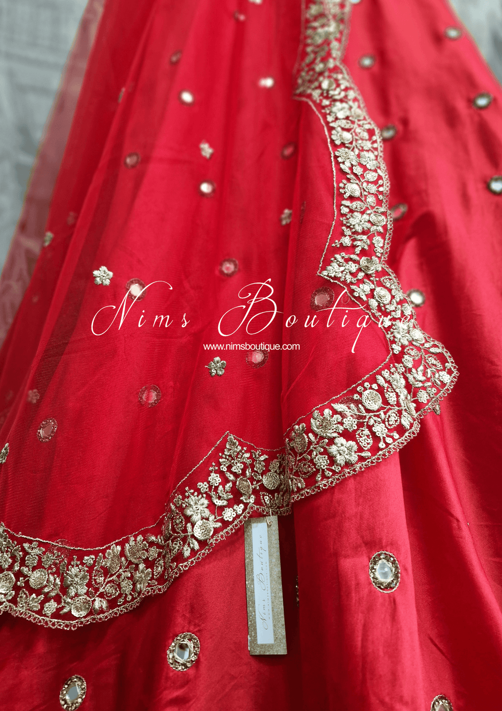 Nims Boutique Luxury Red Net Sequin Scallop Edge Dupatta/Chunni SE2