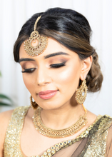 Royal Gold Stone Chand Tikka Set