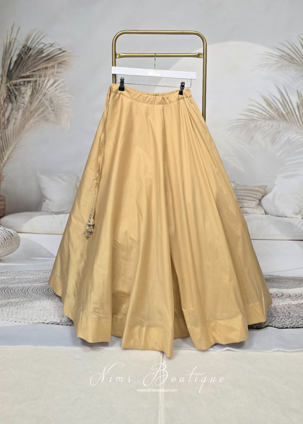 Readymade Gold Silk skirt/lehnga (sizes 6-18)
