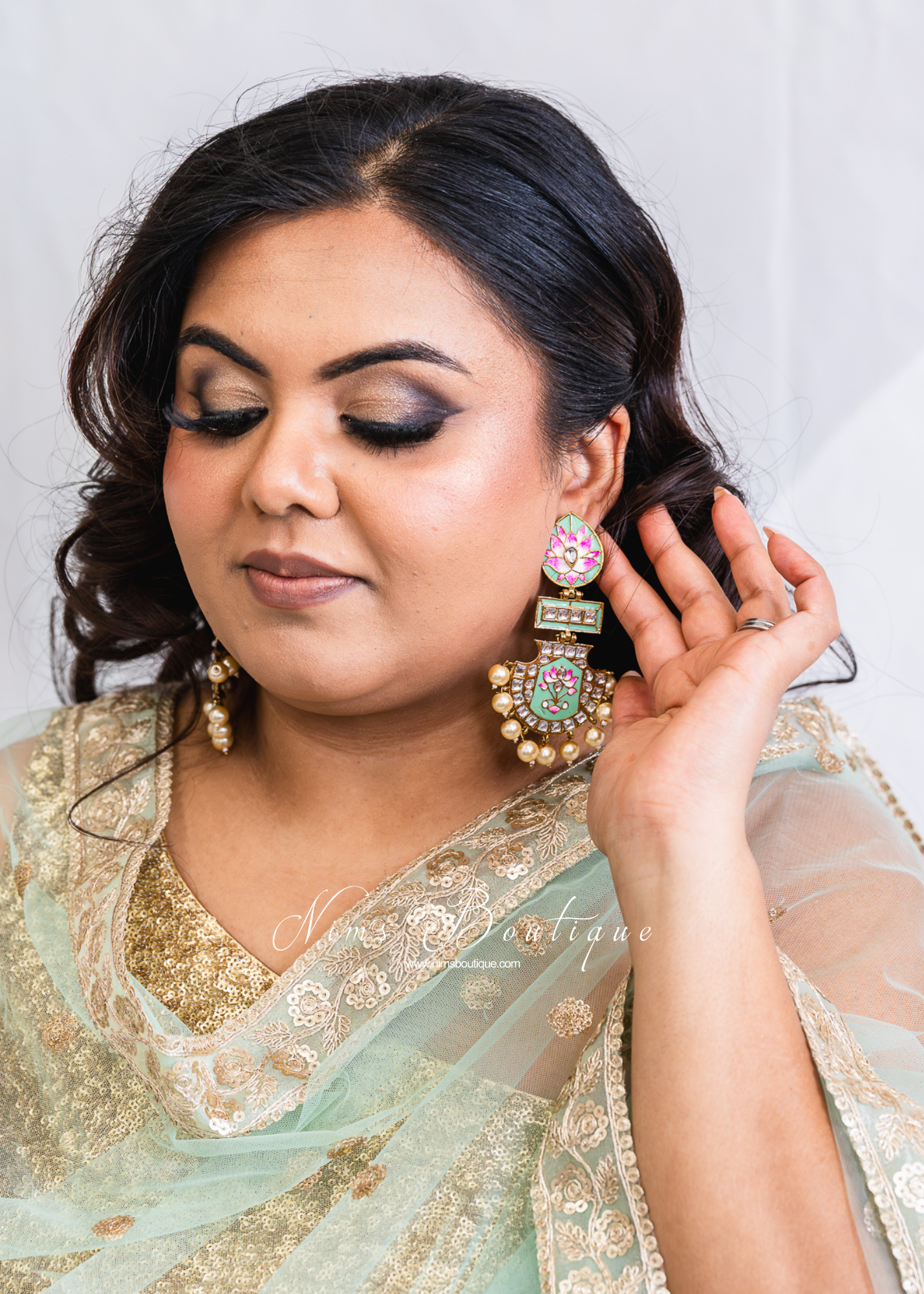 Saloni Mint Green Sequin Dupatta/Chunni Nims Boutique Saloni Mint Green Sequin Dupatta/Chunni Nims Boutique