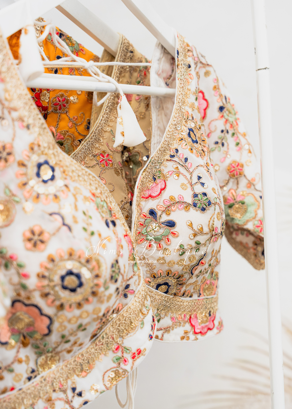 Genelia White Embroidered Blouse (10-12)