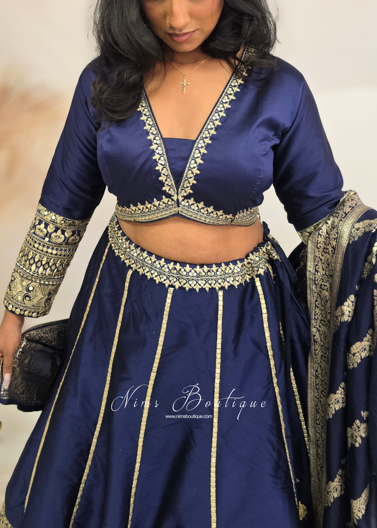 Luxury Silk Long Sleeve Lehnga (size 12-14)
