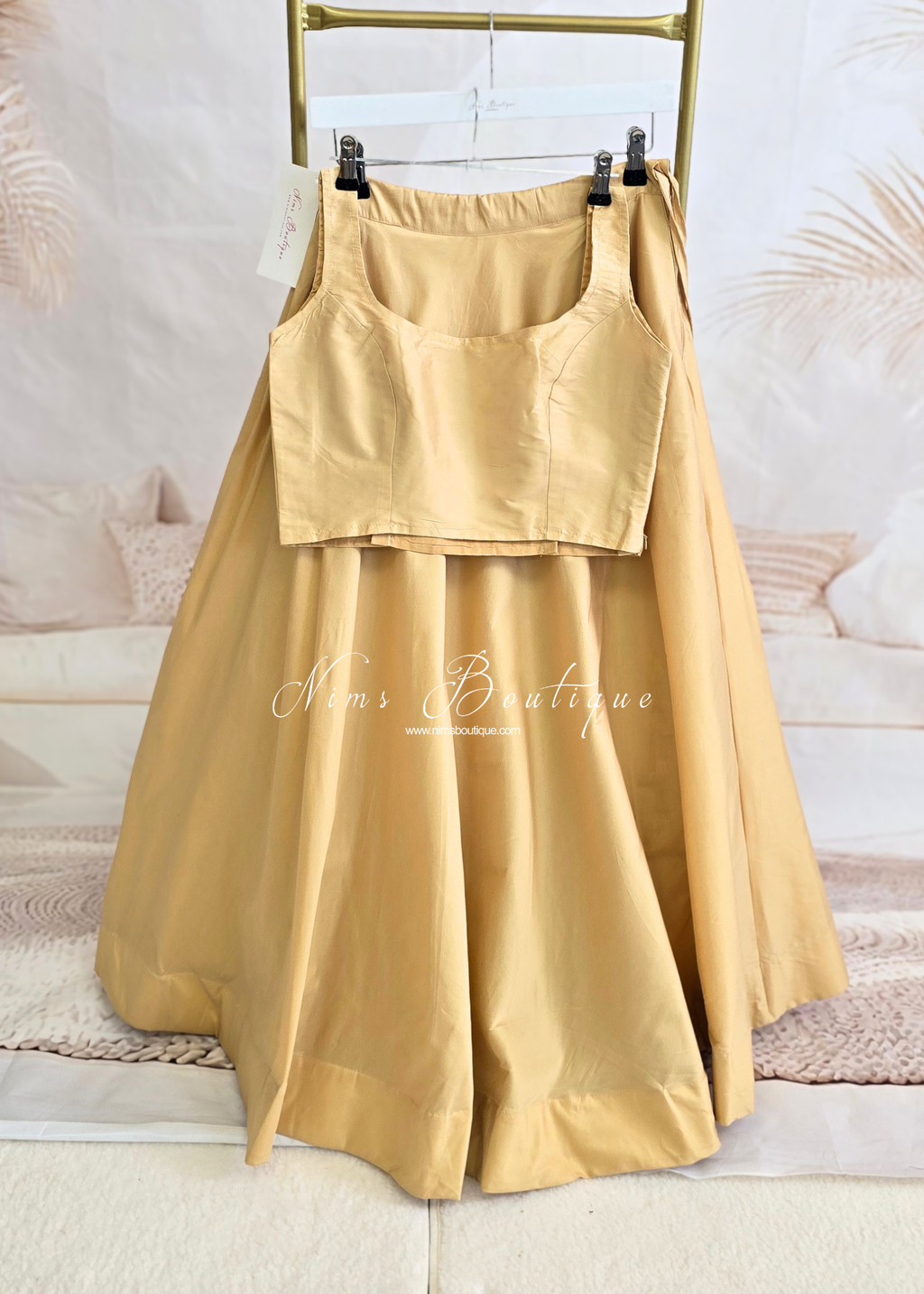 Sleeveless Gold Silk Blouse (4-20)