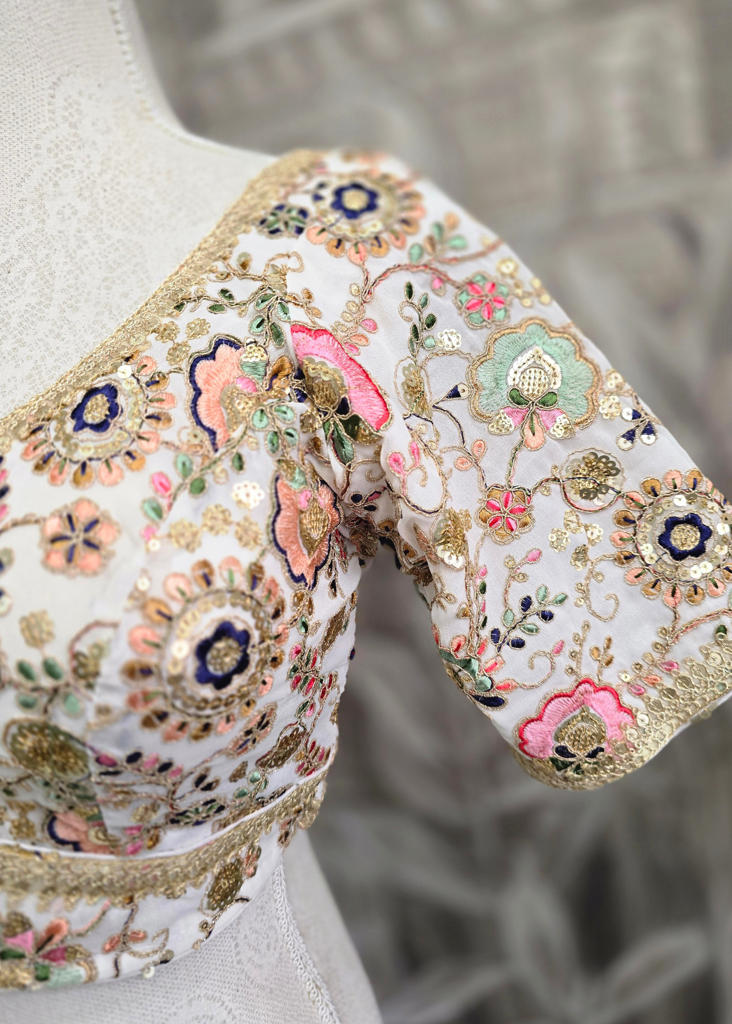 Genelia White Embroidered Blouse (10-12)