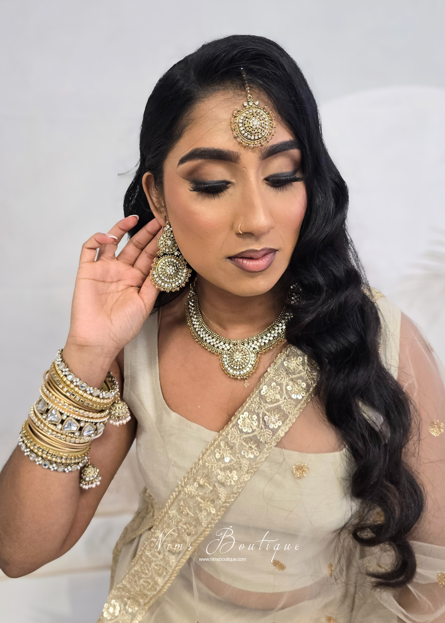 Small Royal Antique Gold Clear Stone Set with Earring Chains