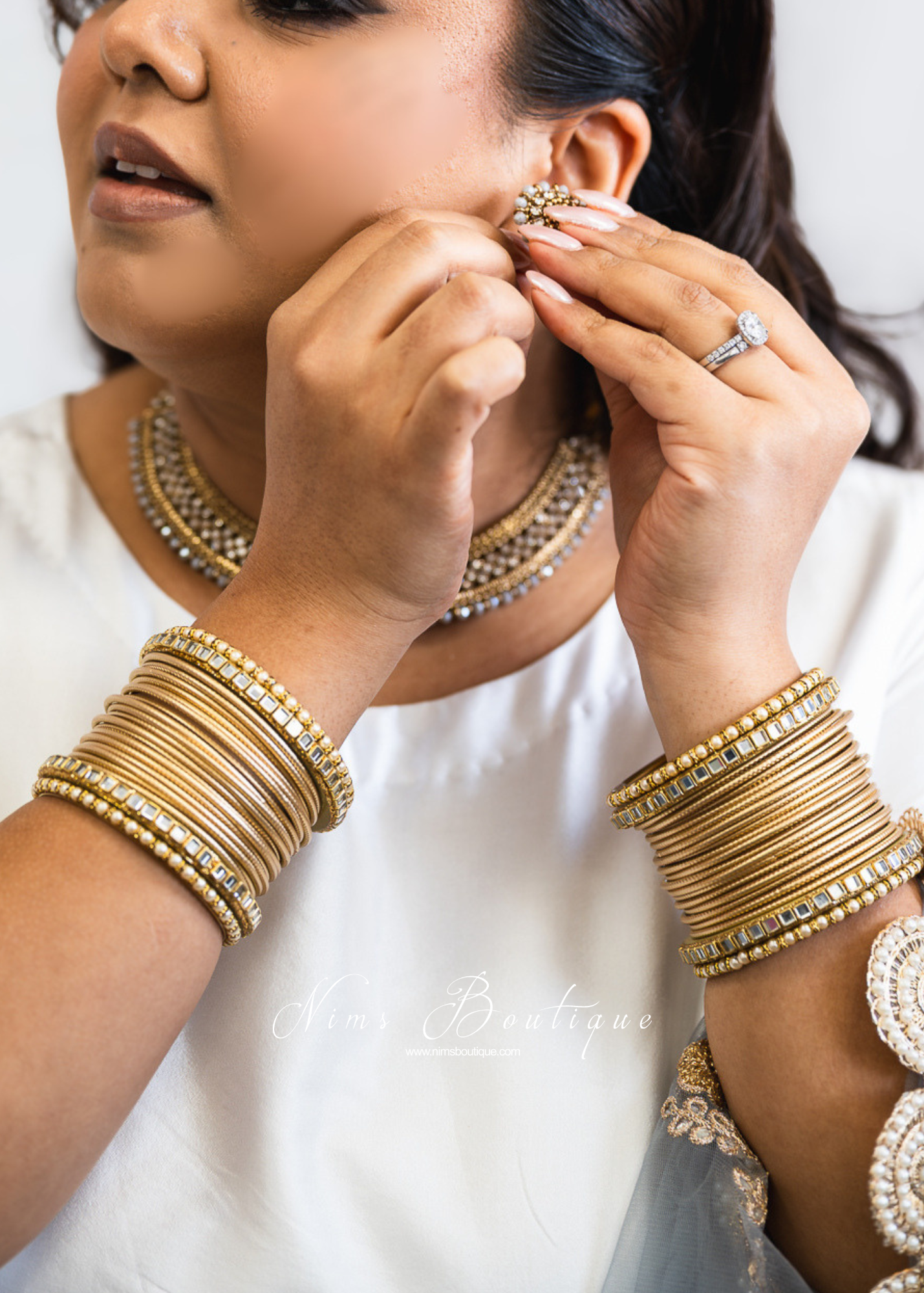 Gold & Kundan Set of Bangles (GBN)