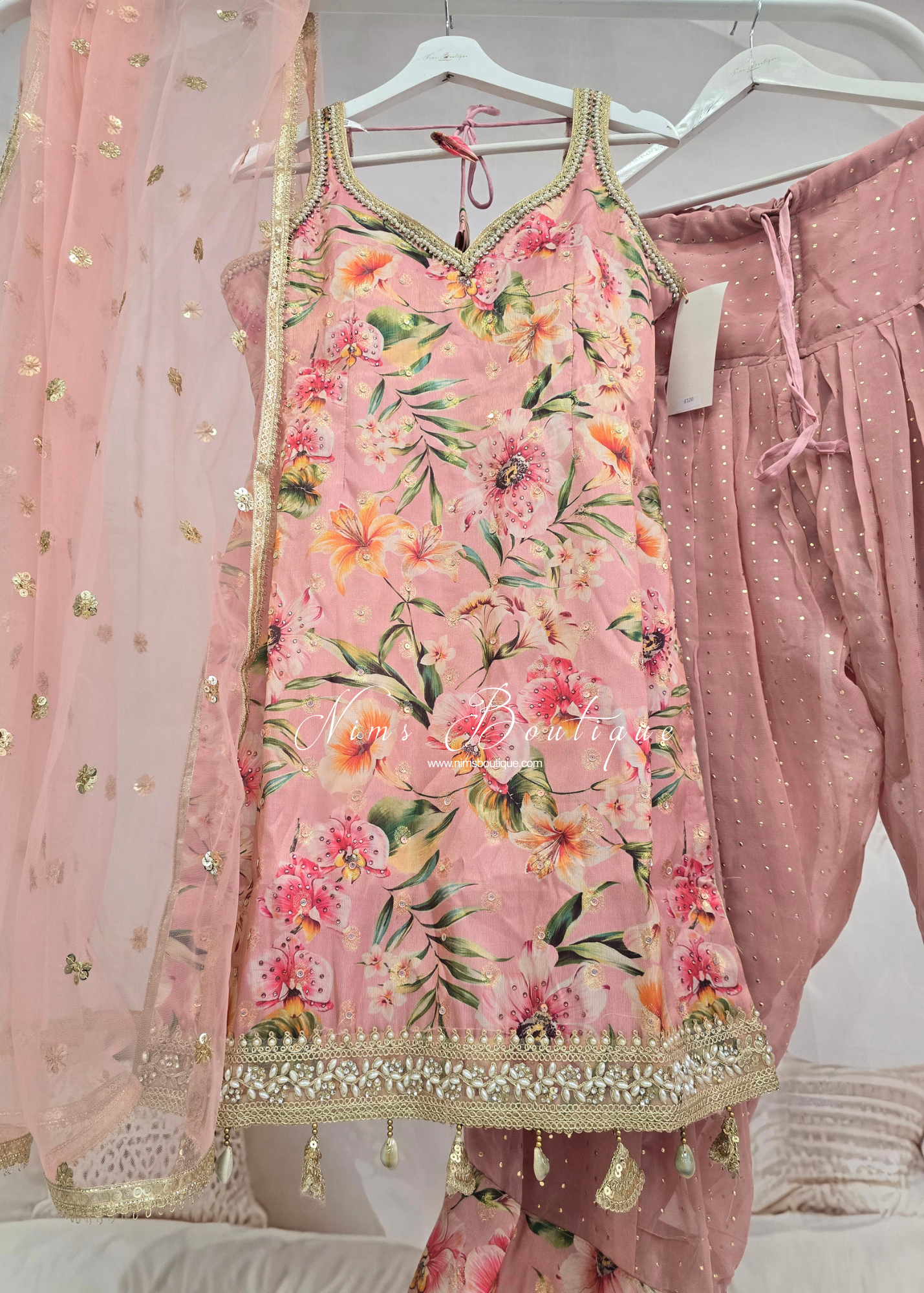 Pink Floral Salwar Suit (Size 10-12)