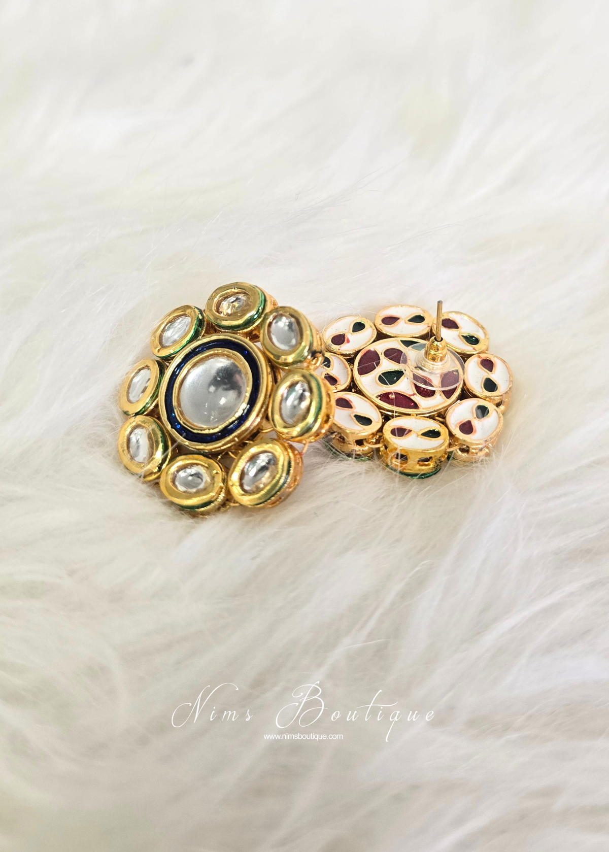 Round Kundan Stud earrings