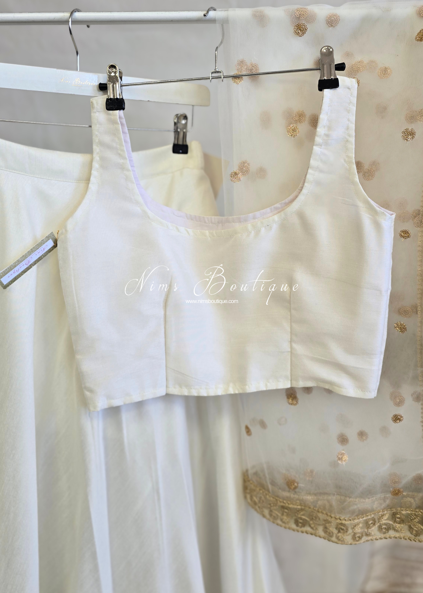 Saloni Sleeveless Ivory Raw Silk Blouse (4-20)