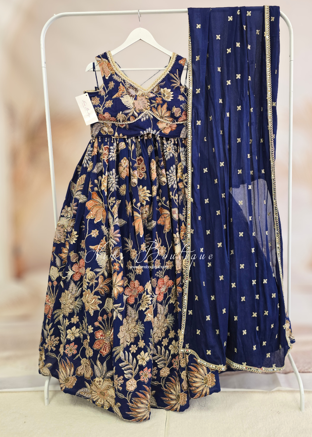 Luxury Floral Embellished Lehnga (size 12)