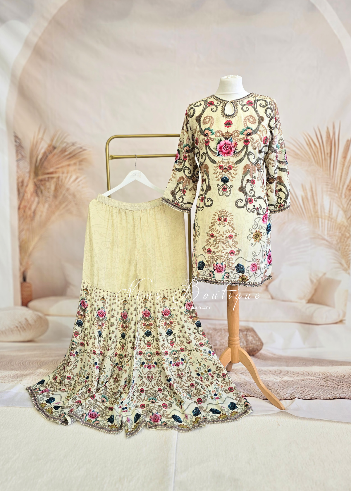 Cream Printed Floral Gharara Suit (size 14-18)