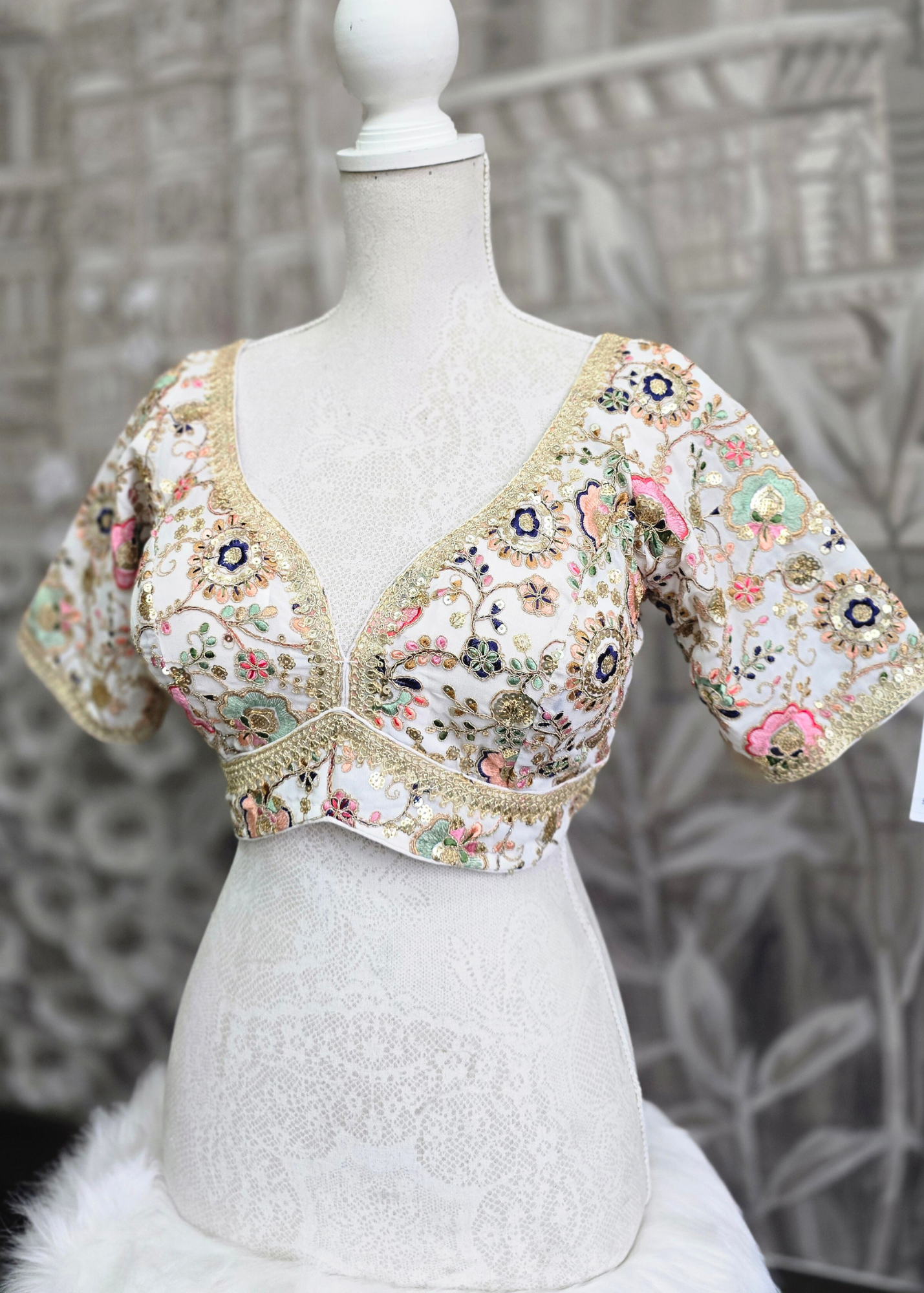Genelia White Embroidered Blouse (10-12)