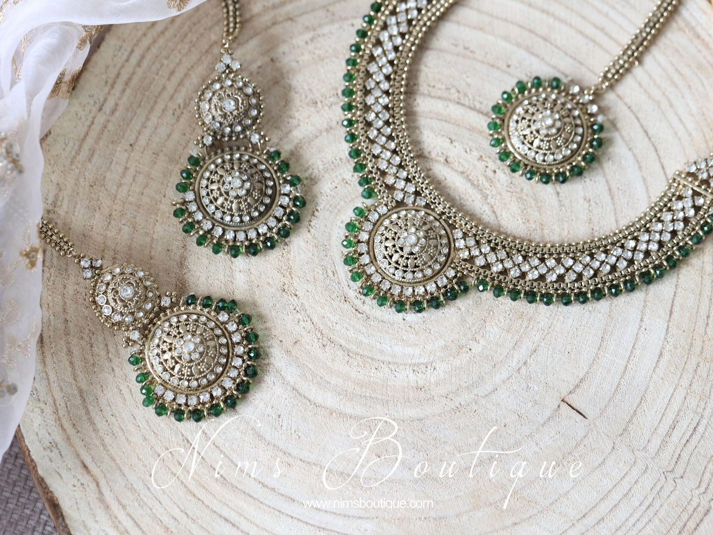 Small Royal Antique Gold &Green set with earring chains