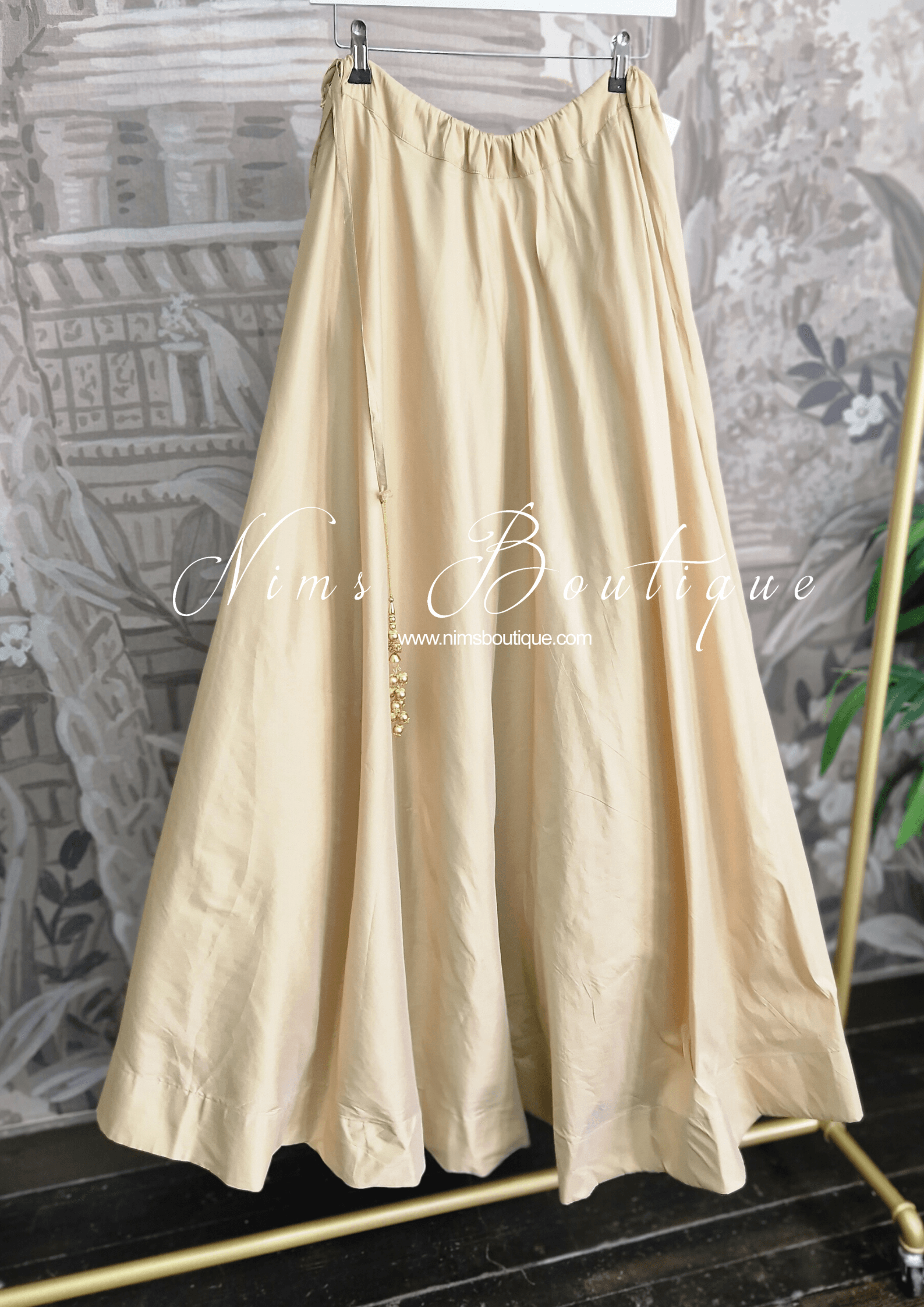 Nims Boutique Readymade Light Gold Silk skirt/lehnga sizes 6-18