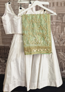 Mahi Luxury Mint Green Organza Embroidered Dupatta/Chunni