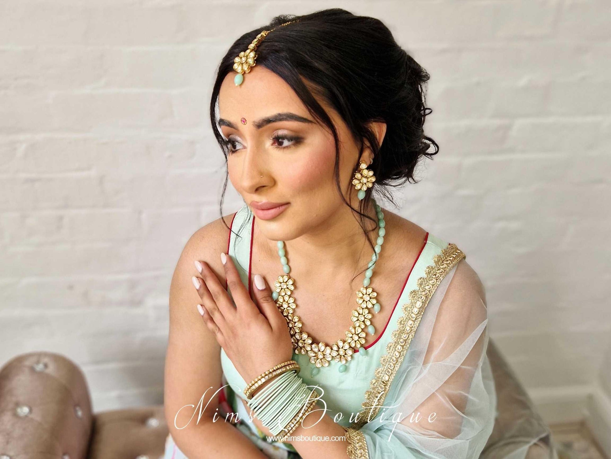 Nims Boutique Shabana Kundan & Mint Jewellery Set