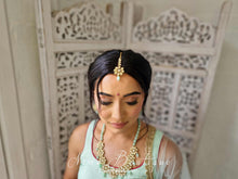 Nims Boutique Shabana Kundan & Mint Jewellery Set