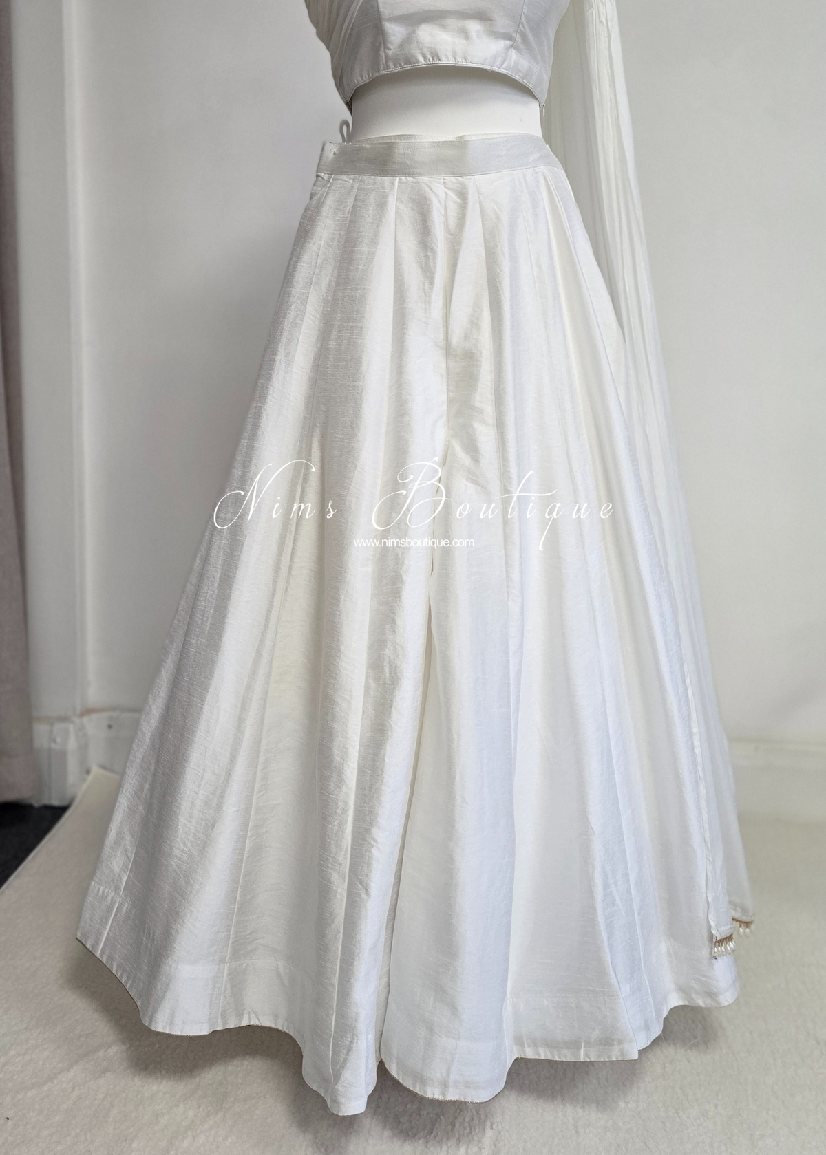 Arya White Flared Trousers (sizes 4-18)