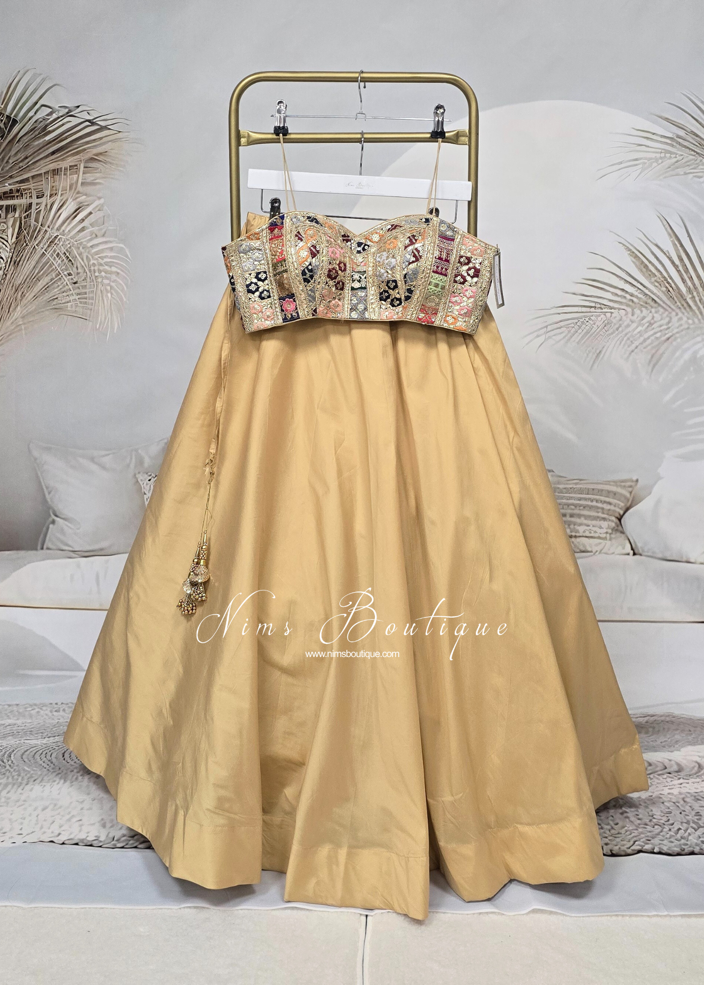 Readymade Gold Silk skirt/lehnga (sizes 6-18)