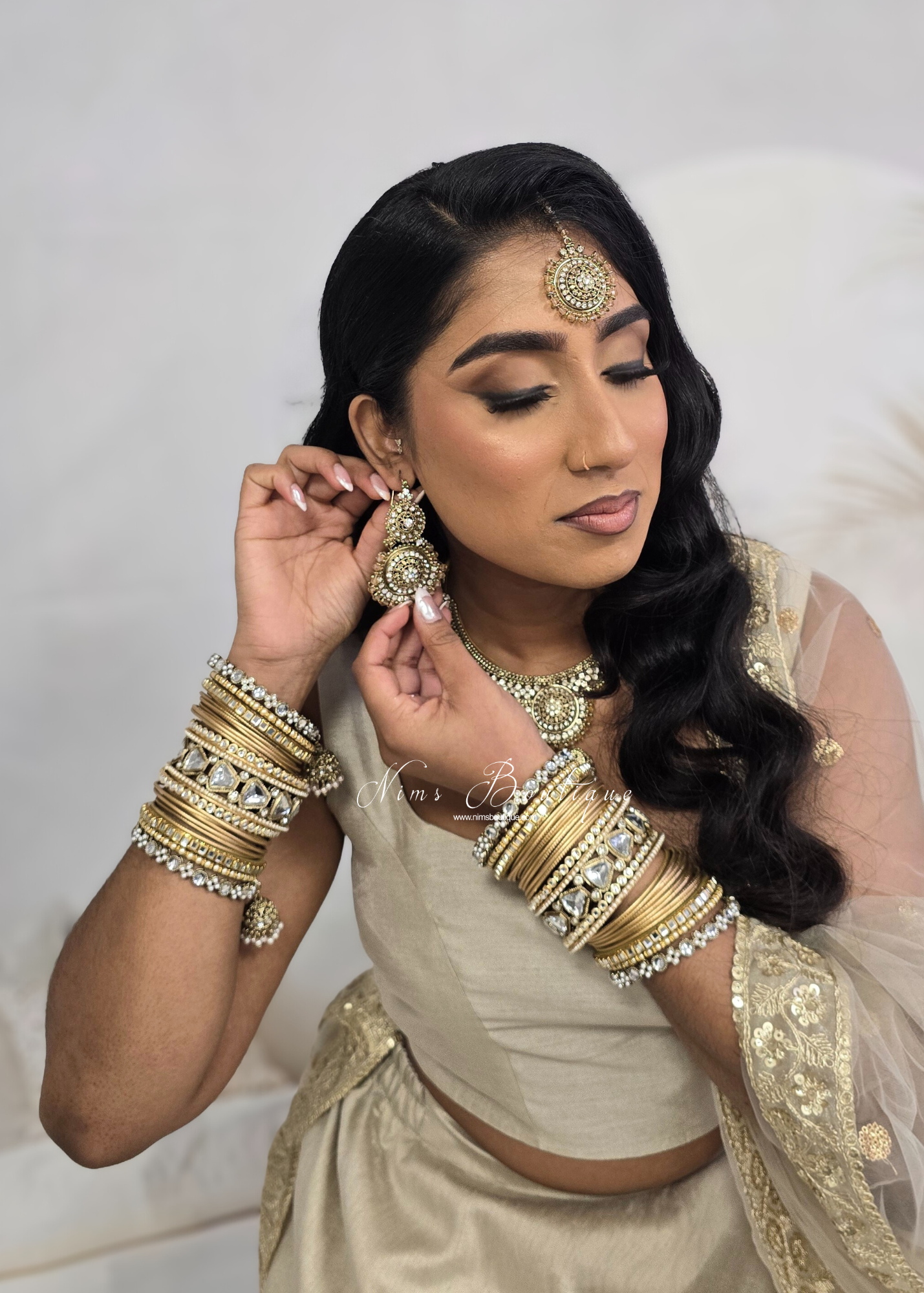 Small Royal Antique Gold Clear Stone Set with Earring Chains