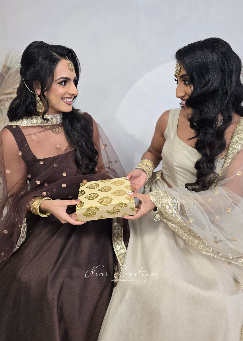 Cream Brocade Silk Square Jewellery Gift Box