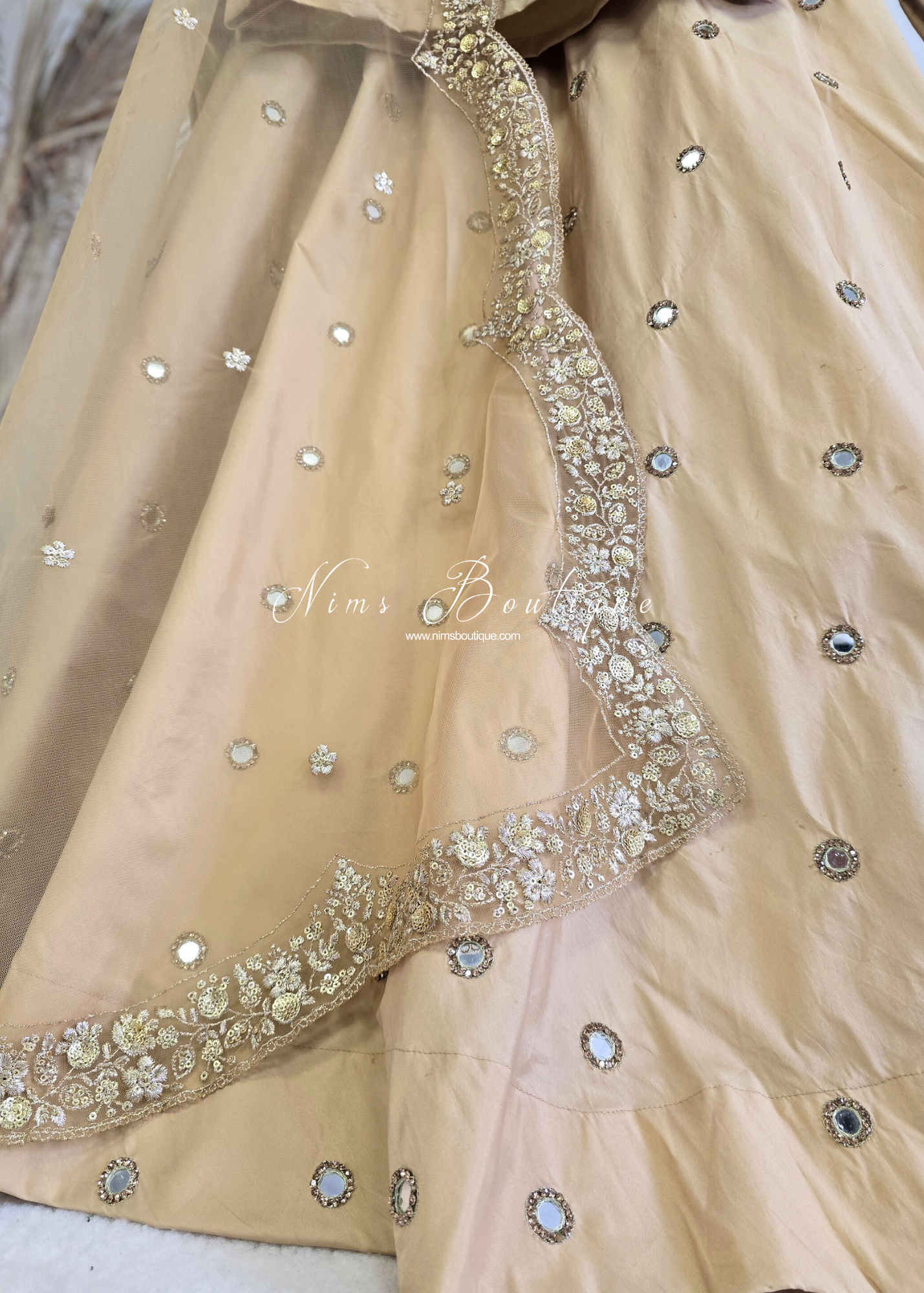 Luxury Gold Net Sequin Scallop Edge Dupatta/Chunni (SE4)