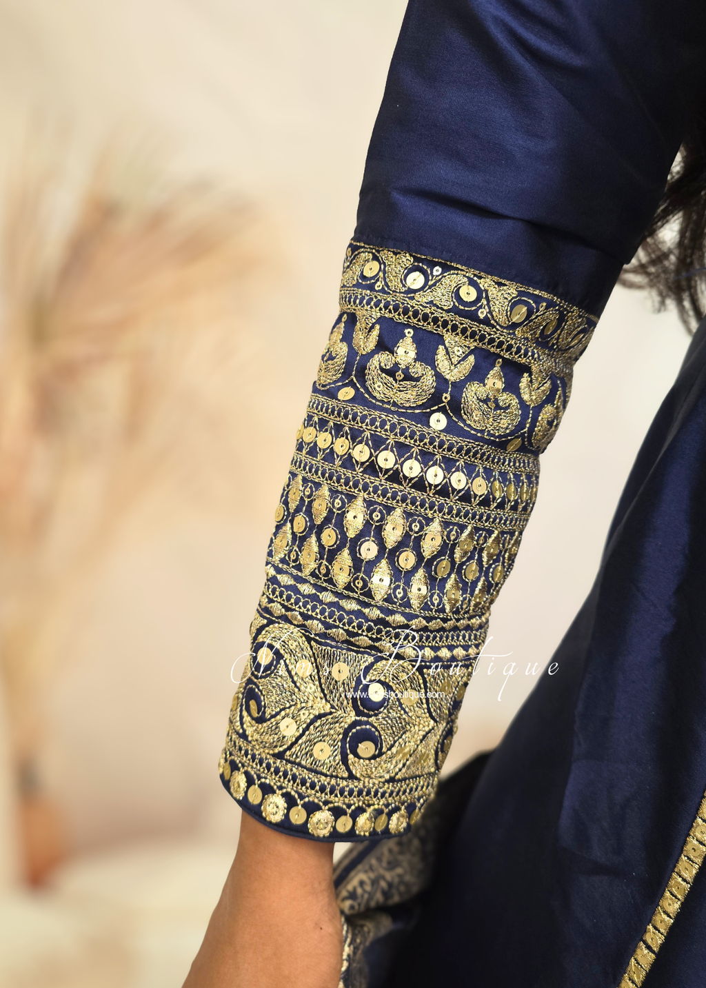 Luxury Silk Long Sleeve Lehnga (size 12-14)