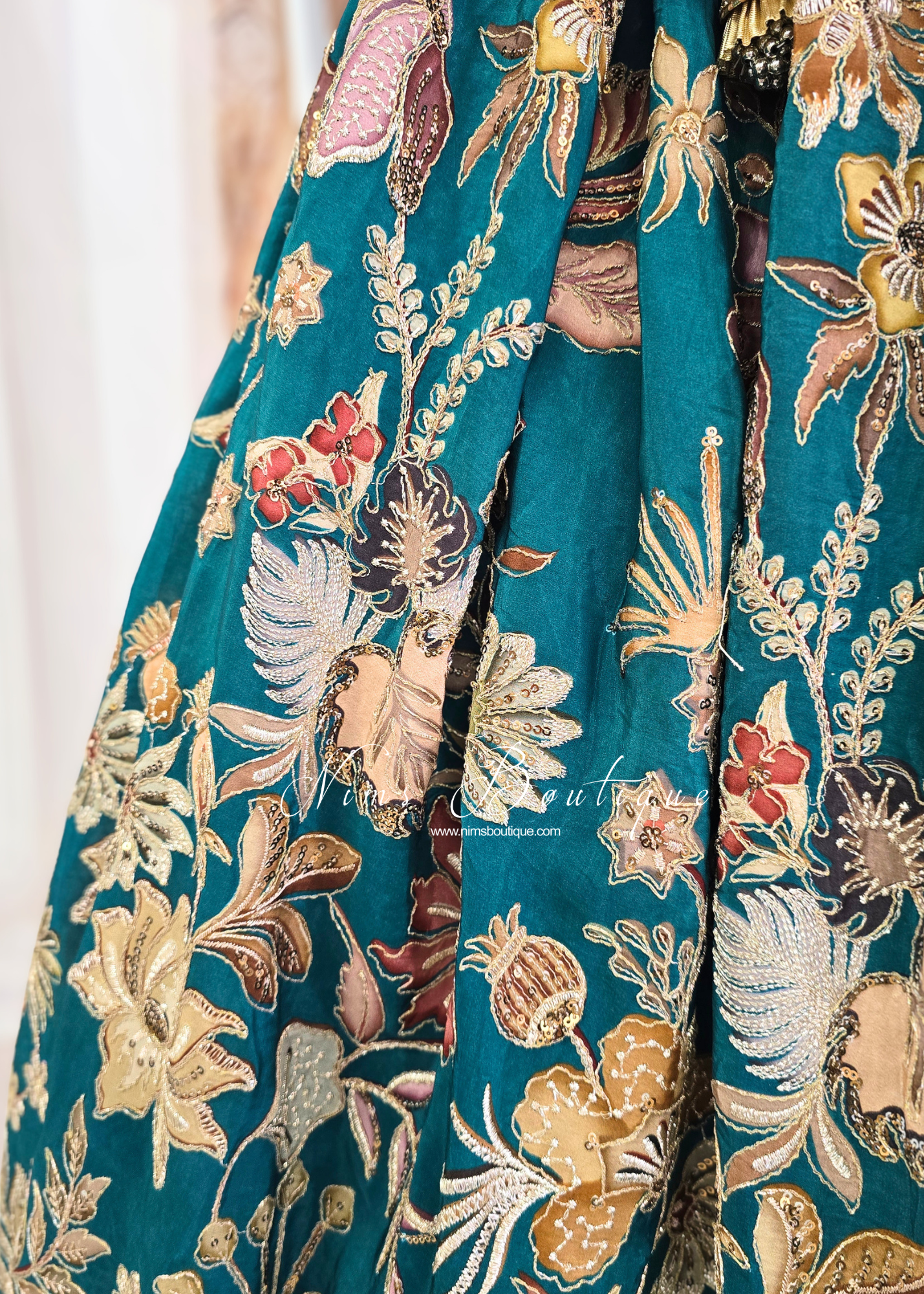 Luxury Floral Embellished Lehnga (size 12)