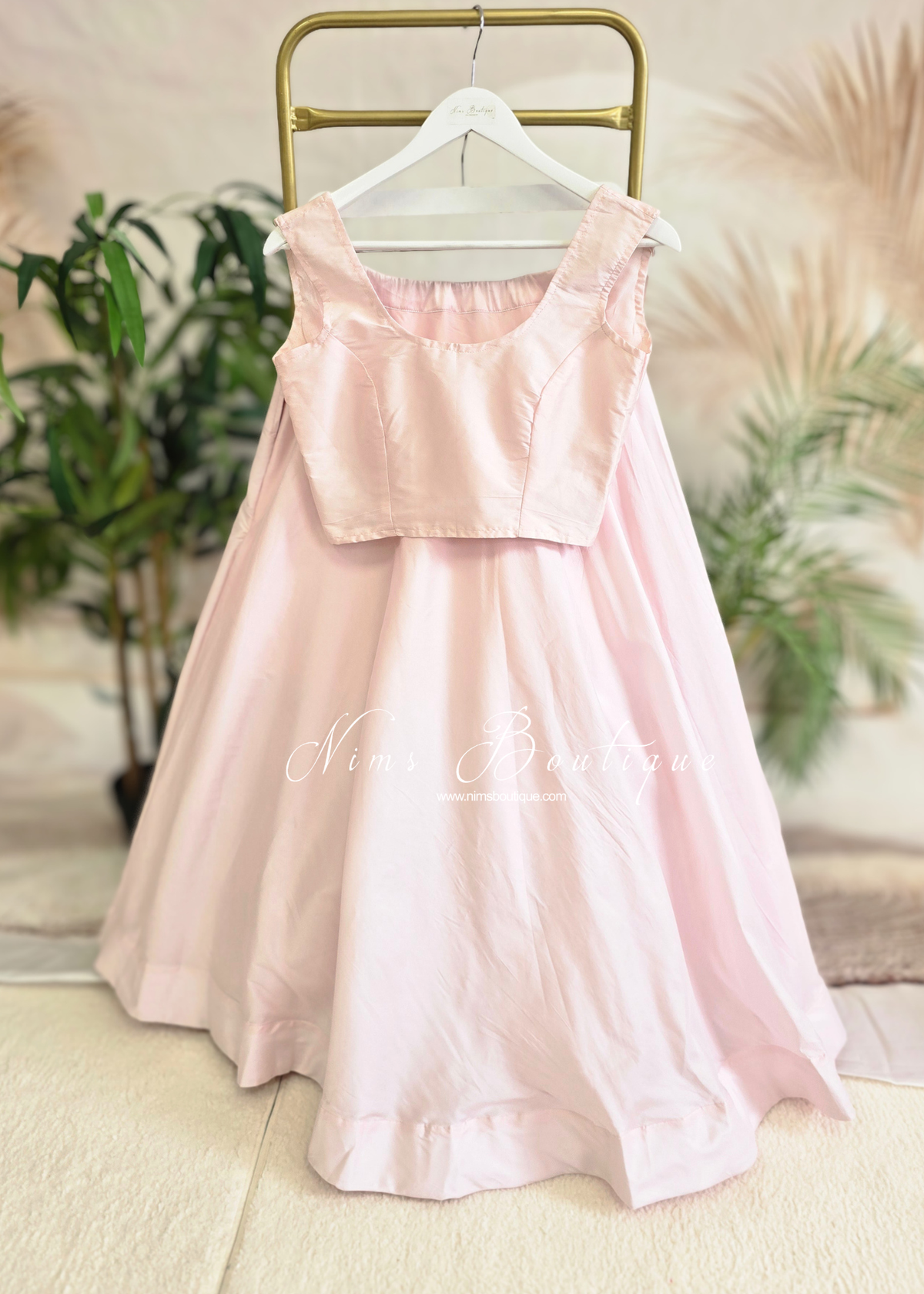 Sleeveless Light Blush Silk Blouse (4-26)
