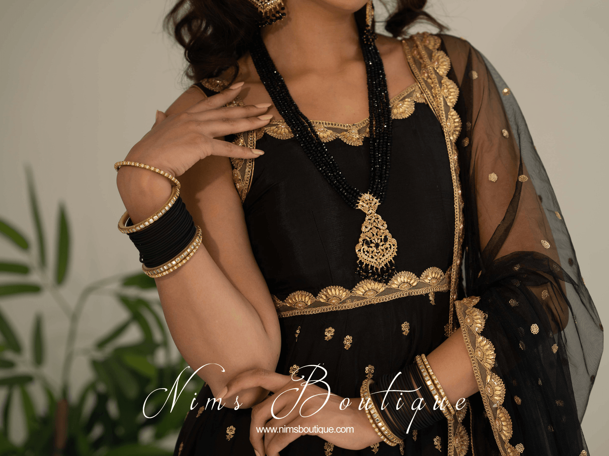 Nims Boutique Neena Black & Gold Long Necklace Set