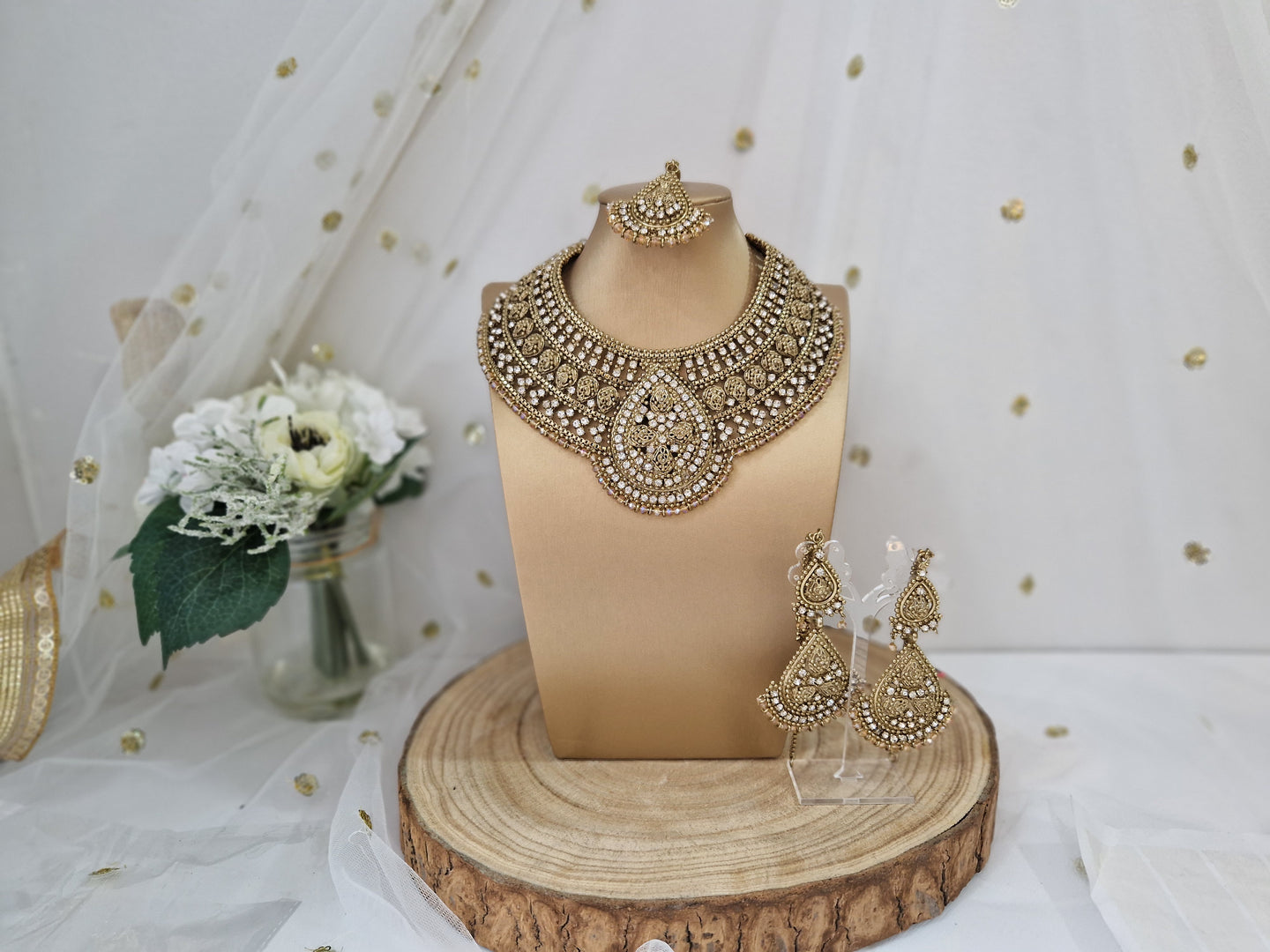 Nims Boutique Waheeda Antique Gold & Gold Bead Bridal Set SS107