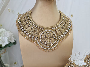 Madhubala Antique Gold Bridal Set (SS111)