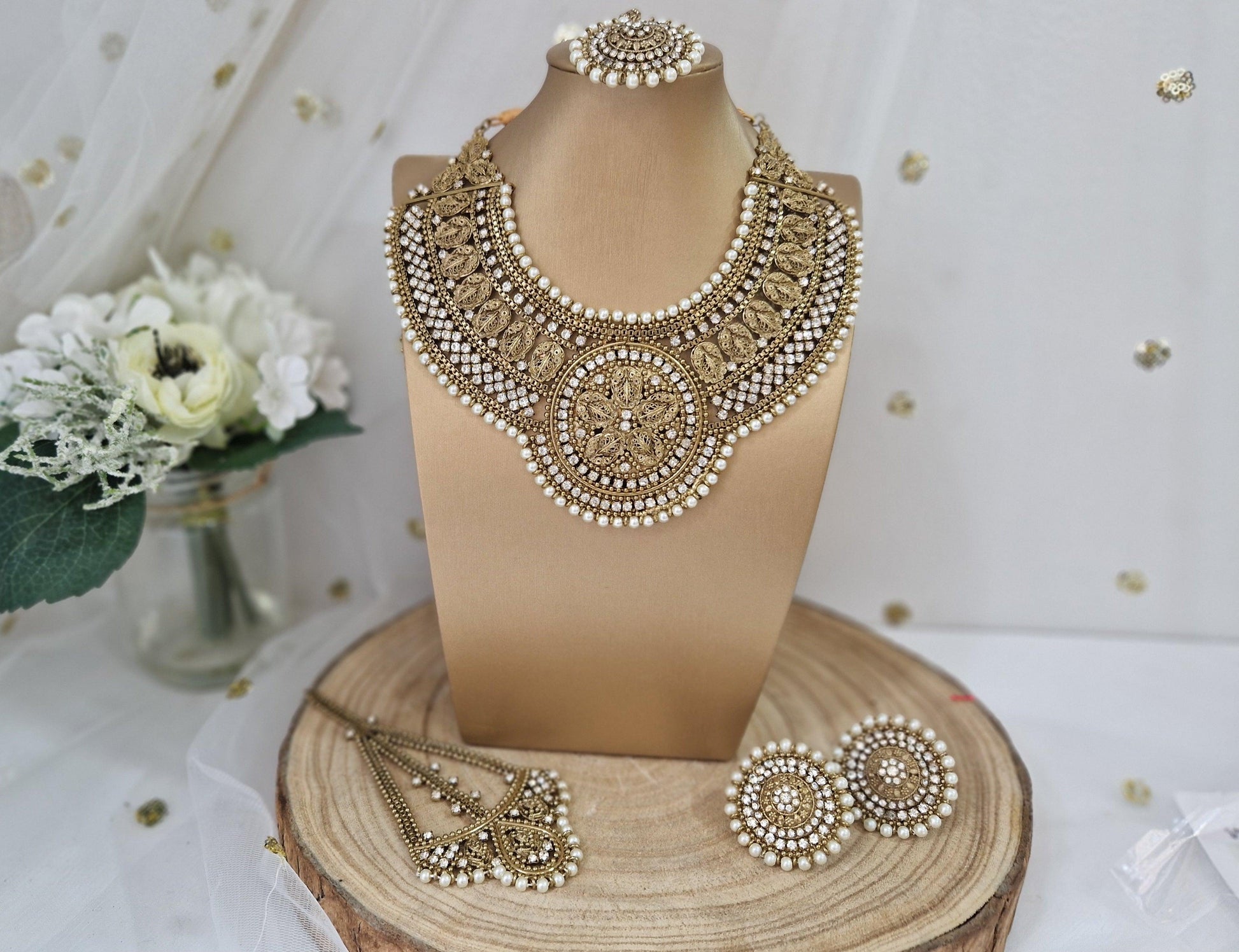 Nims Boutique Madhubala Antique Gold & Pearl Bridal Set SS113