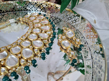 Sabrina Luxury Kundan & Green Choker Set