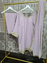 Lilac Trouser Suit (Size 18-20)
