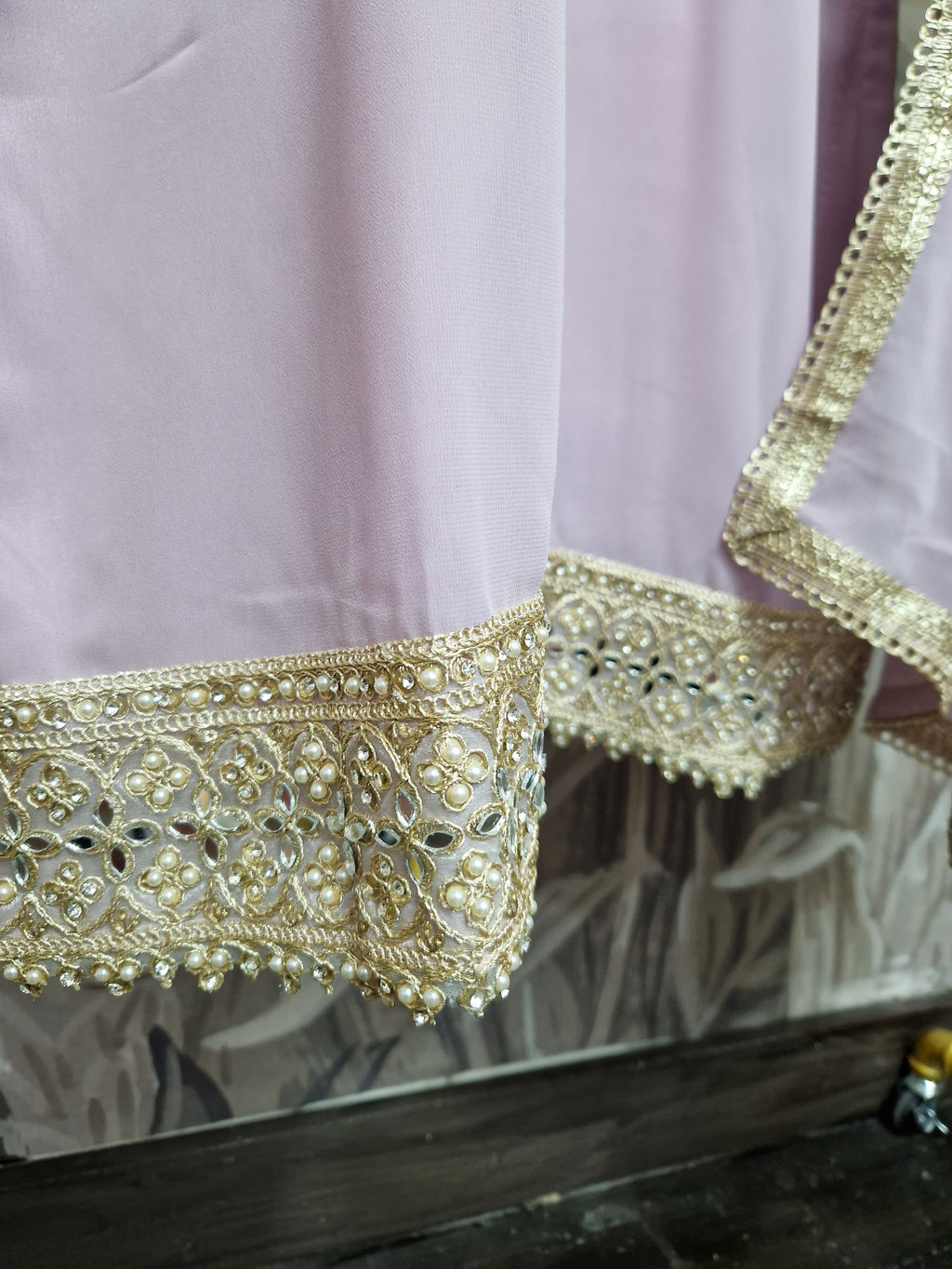 Lilac Trouser Suit (Size 18-20)