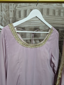 Lilac Trouser Suit (Size 18-20)