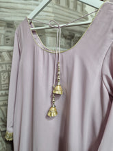 Lilac Trouser Suit (Size 18-20)