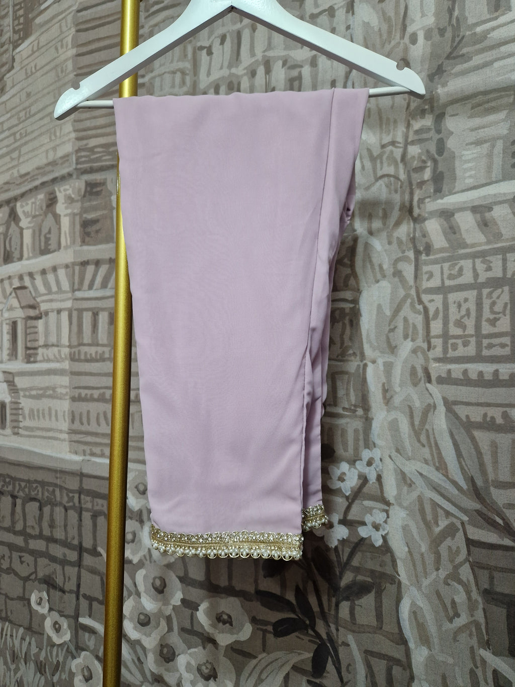 Lilac Trouser Suit (Size 18-20)