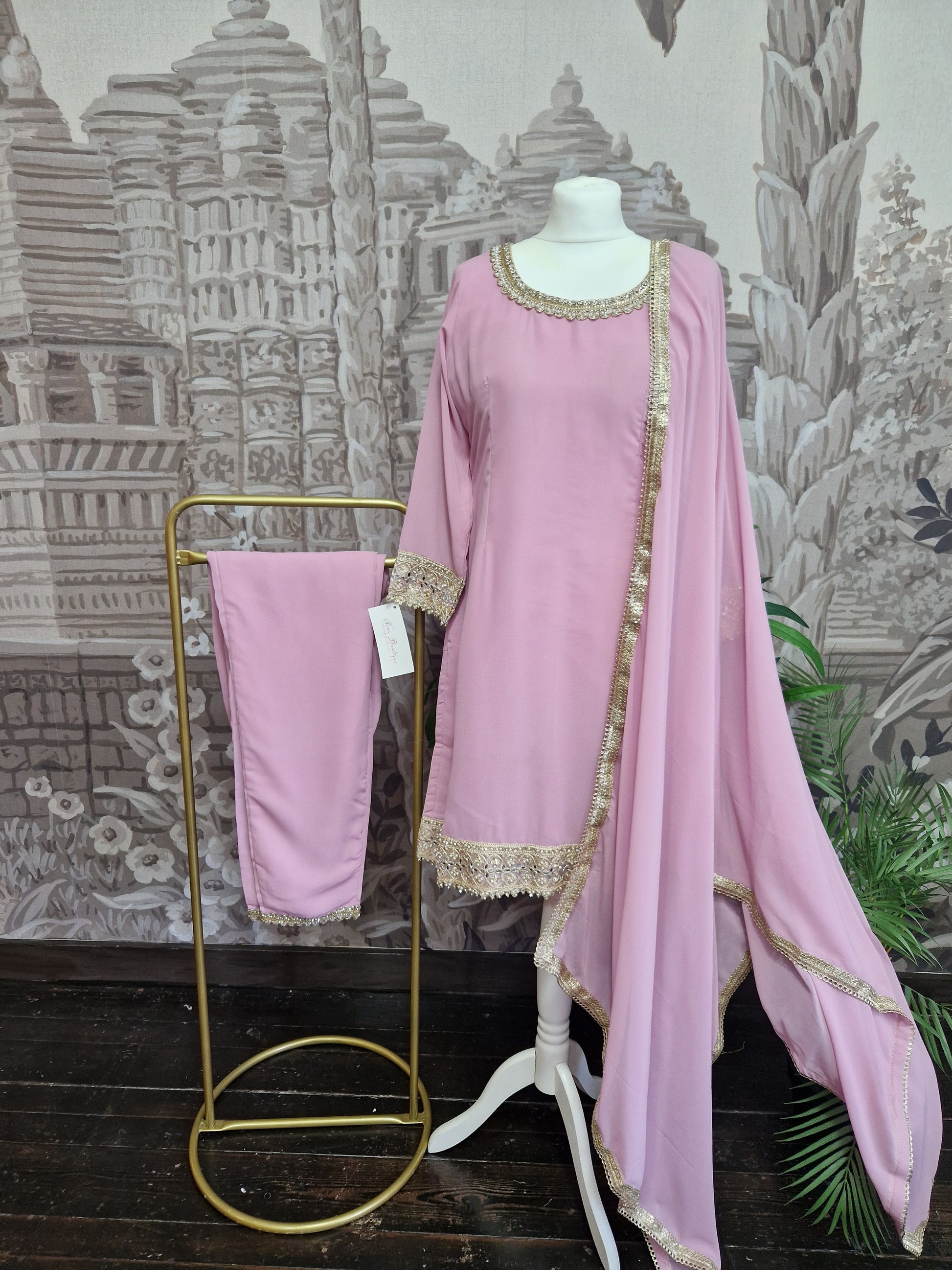Mauve Trouser Suit (Size 10-12)