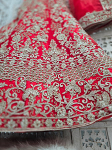 Luxury Semi Stitched Red Bridal Embroidered Lehnga