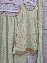 Mint foil print sharara suit (Size 18-20)